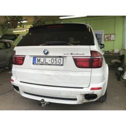 BMW X5 vonóhorog