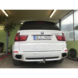 BMW X5 vonóhorog