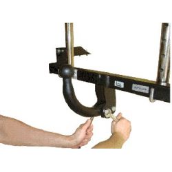 BMW 5 E39, kombi vonóhorog