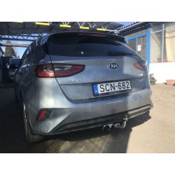 KIA Ceed III 5 ajtós hatchback vonóhorog 2018-