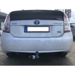 Toyota Prius III vonóhorog