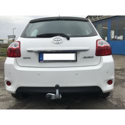 Toyota Auris I 5 ajtós vonóhorog 2006-2013
