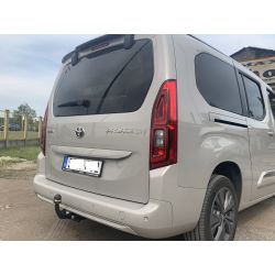 Toyota Proace City vonóhorog