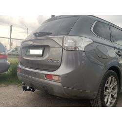 Mitsubishi Outlander III vonóhorog