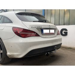Mercedes CLA, CLA Shooting brake C118, C119 vonóhorog