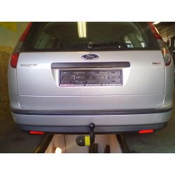 FORD FOCUS COMBI 2 vonóhorog