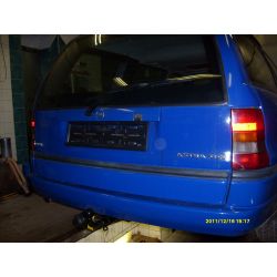 Opel Astra F Caravan vonóhorog