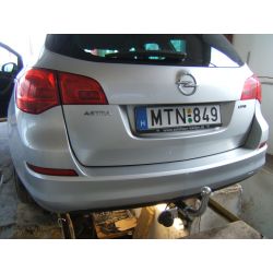 Opel Astra "J" Sport Tourer kombi vonóhorog